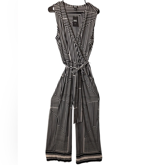 I.N.C Petite Large Black & Cream Geometric Wide Leg Wrap Jumpsuit NWT